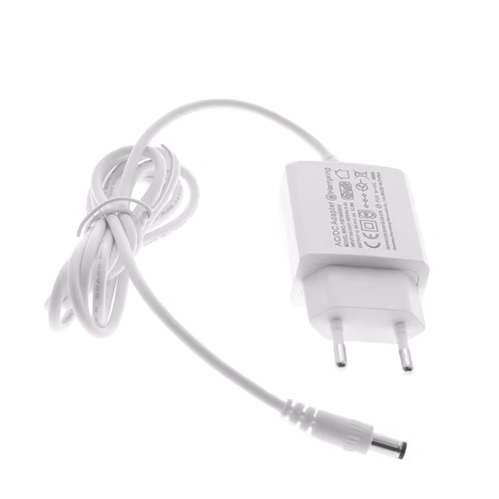 Alimentatore CA CC certificato En62368 6V 9V 12V 24V 36V 1A 2A 3A 4A 5A 36W Adattatore CA CC da tavolo con clip di montaggio per telecamera CCTV Striscia LED LCD