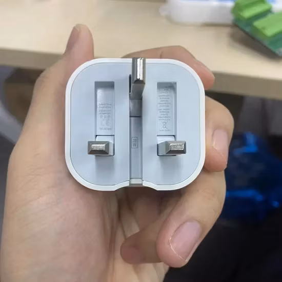 Adattatore di alimentazione USB C originale per presa a muro USA/Regno Unito/UE Caricatore Pd da 20 W per iPhone 14 PRO Max Adattatore Caricatore USB C per iPhone 13 12 11 X Xs Max